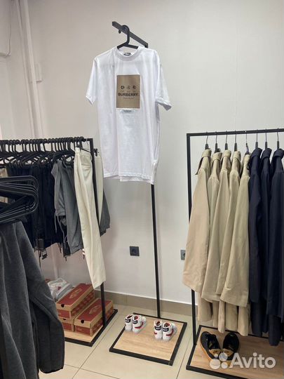 Вешалка для одежды напольная