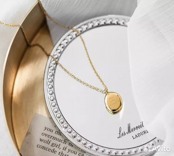 Ожерелье колье с кулоном