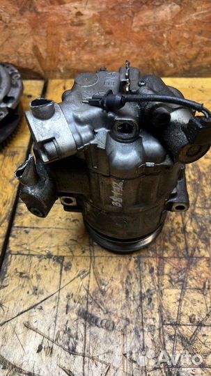 Компрессор кондиционера Volkswagen Polo