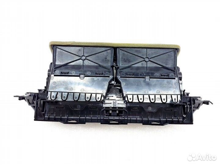 Б/У Дефлектор воздушный центральный Состояние