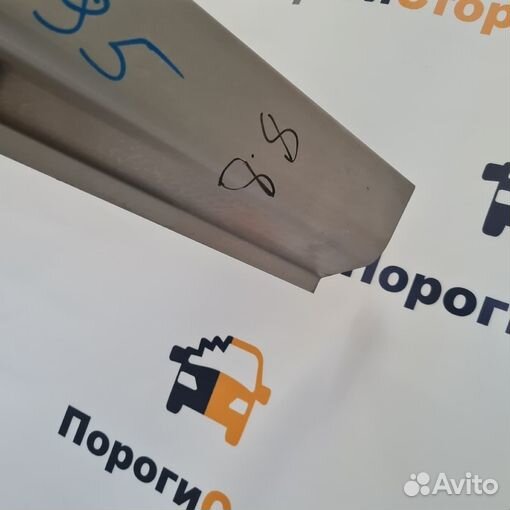 Кузовной порог левый Volkswagen Passat B4