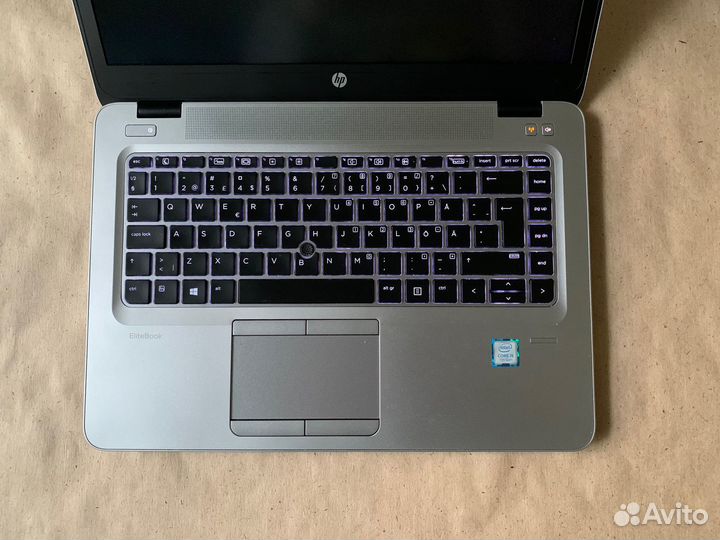 HP EliteBook 820 G3 16/256