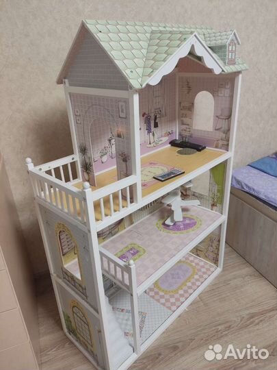 Домик кукольный