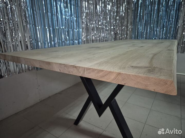 Стол из массива дуба