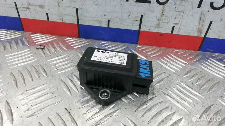 Датчик ускорения Kia Sorento