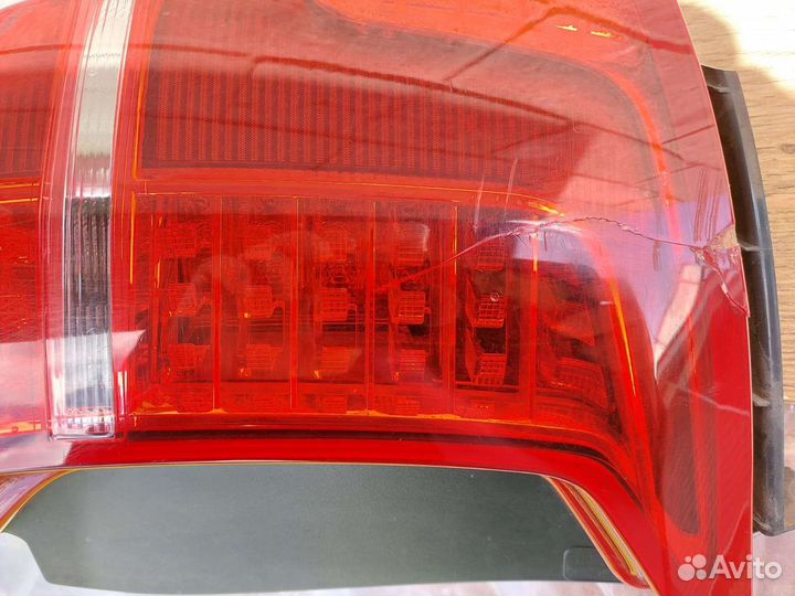 Фонарь правый задний volvo XC90 2 (2015) 31655916
