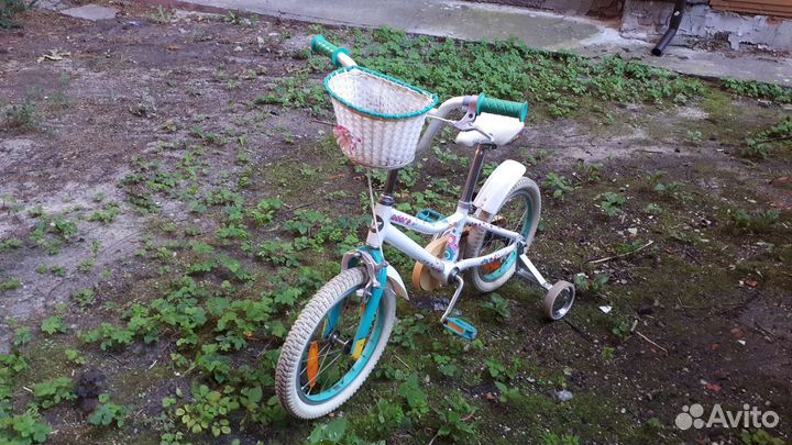 Детский трехколесный велосипед бу