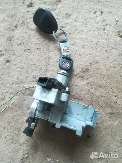 Замок зажигания Cadillac Srx