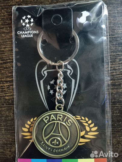 Брелок для ключей металлические футбольных клубов