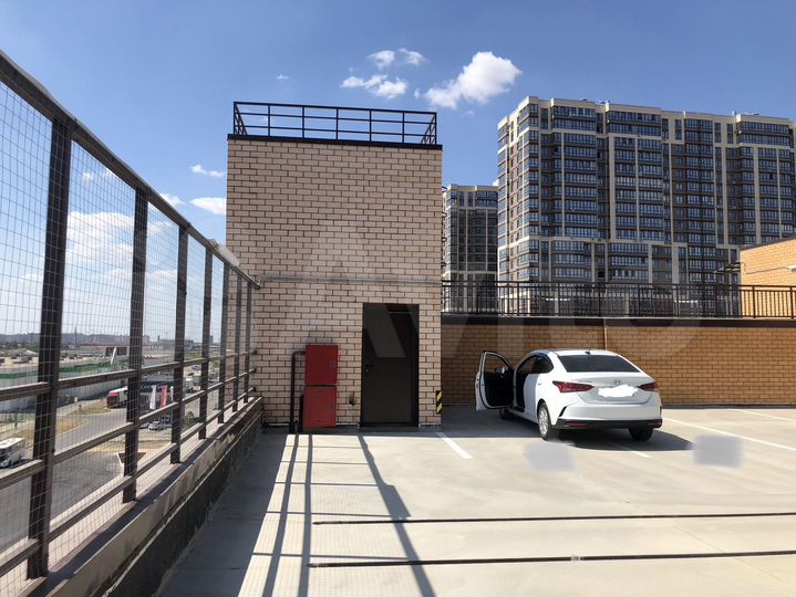 Машиноместо, 13 м²