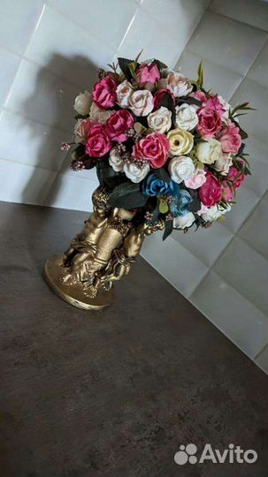 Ароматическая ваза с букетом для интерьера