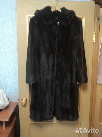 Шуба женская норковая 48