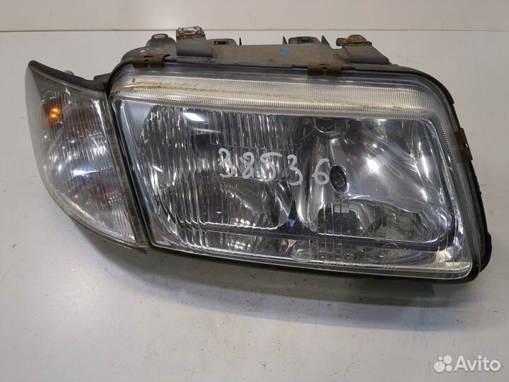 Поворот Audi A3 (8L), 1998