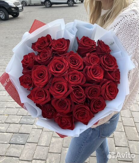 Букеты цветов с доставкой круглосуточно Астрахань