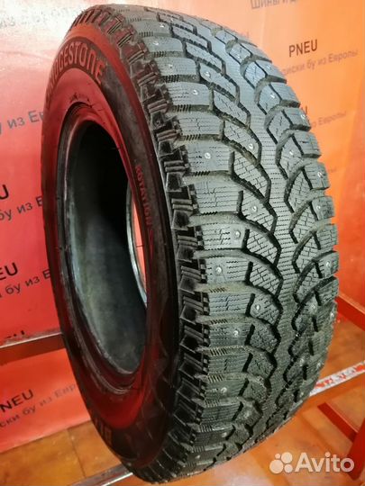 Bridgestone Blizzak Spike-01 215/70 R16 96T