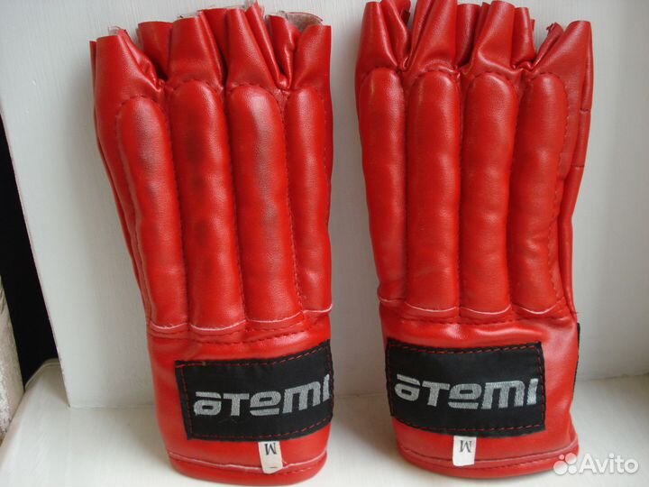 Перчатки Atemi