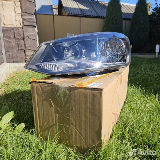 Фары Поло Седан