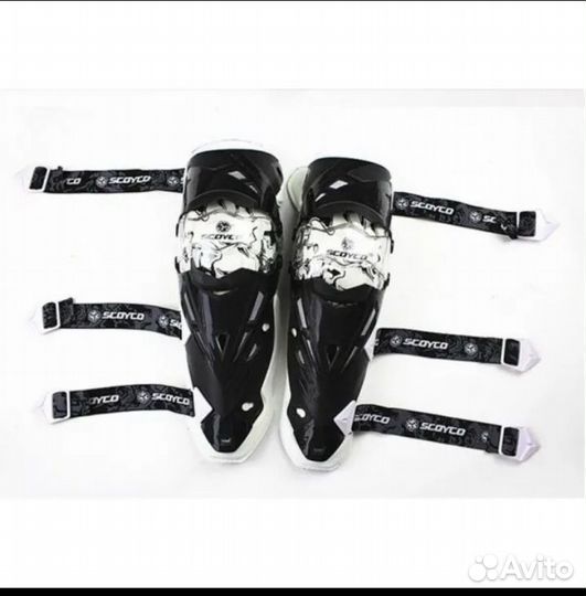 Наколенники