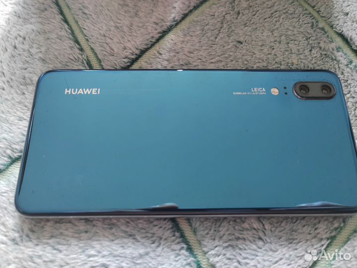 HUAWEI P20, 4/128 ГБ