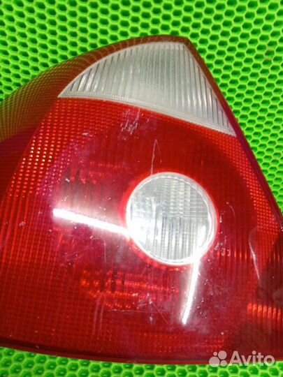 Фонарь задний левый Ford Mondeo 3