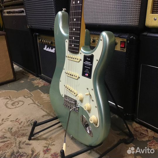 Электрогитара Fender American Professional II Stra