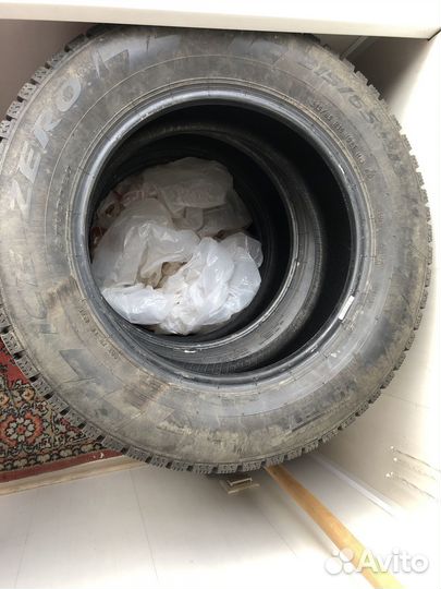 Зимние шины 215 65 16