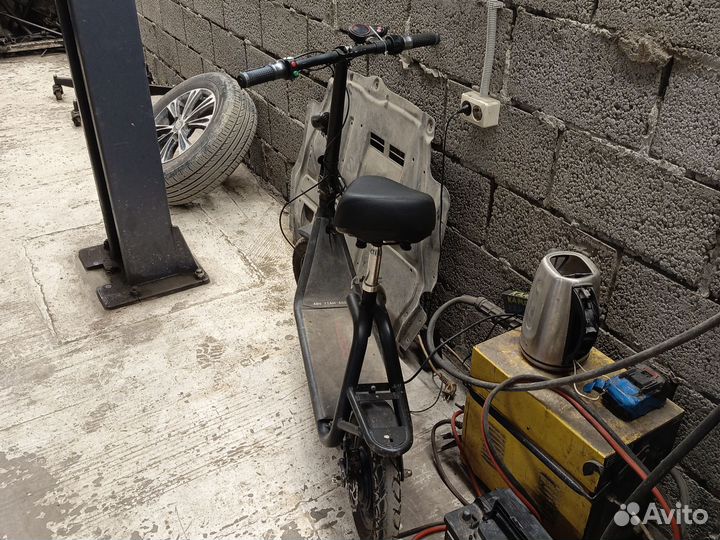 Электросамокат kugoo