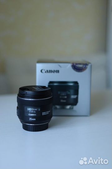 Объектив Canon EF 35 mm f/2 IS USM