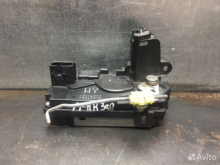 Замок задней правой двери для Opel Astra H