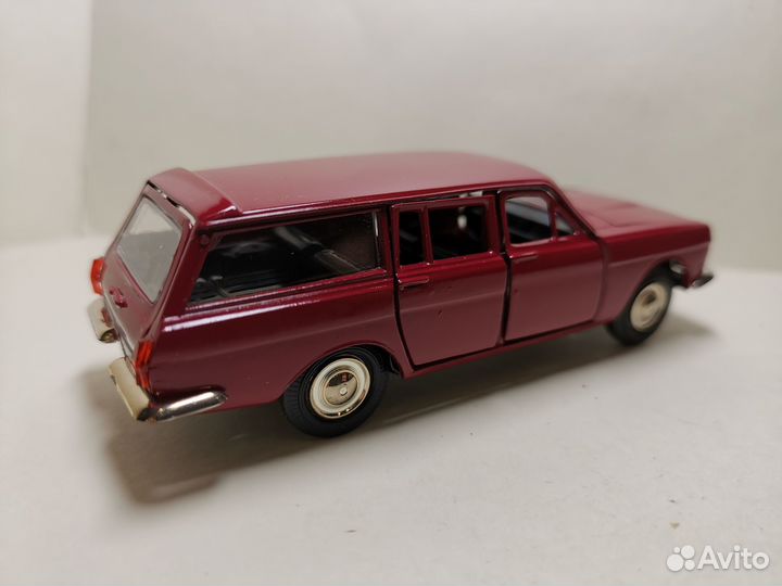 Волга газ 24 02. мегацвет. саратов, 1:43