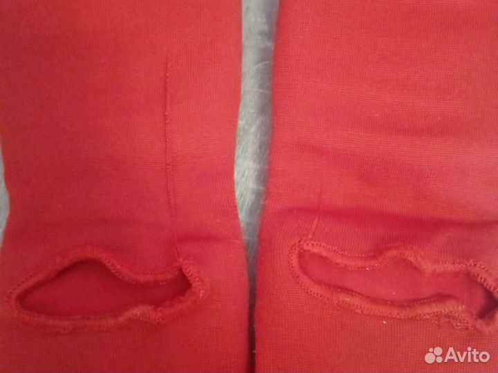 Комплект перчаток и защиты на ноги