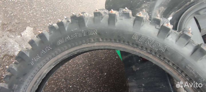 Мото резина шипованная