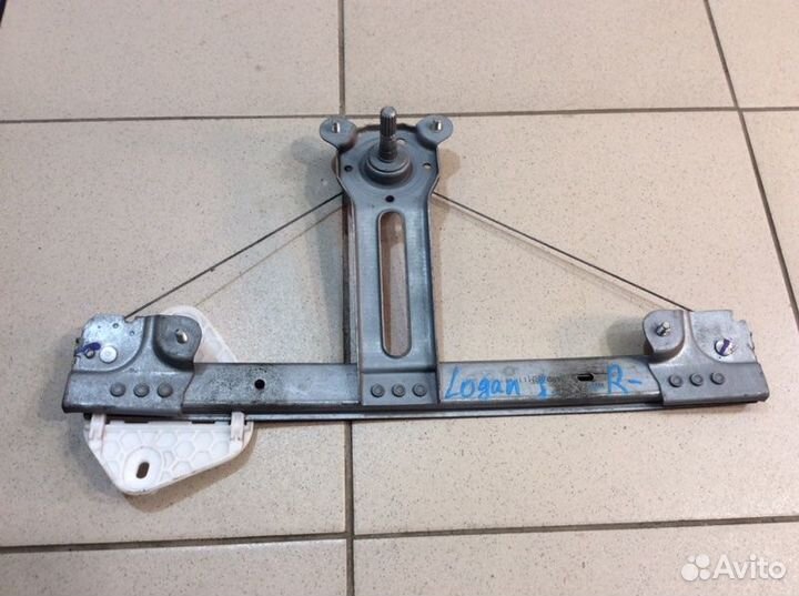 Стеклоподъемник механический задний правый Renault