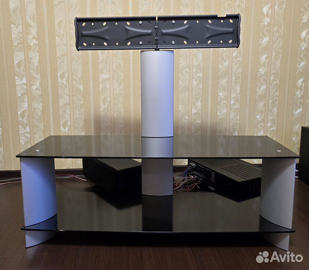 Тумба под тв