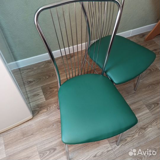 Стулья для кухни 4 штуки