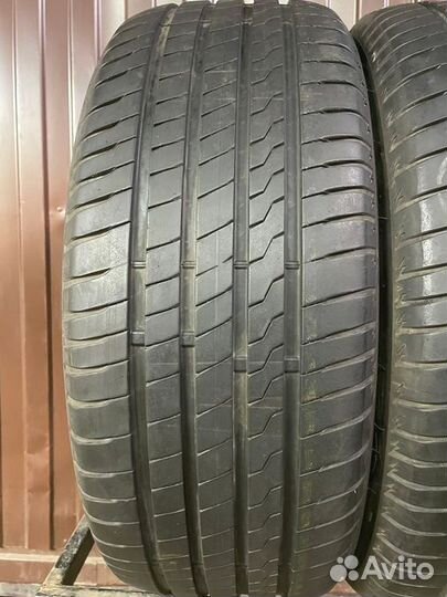 Firestone Roadhawk 235/55 R18 100V