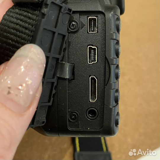 Зеркальный фотоаппарат nikon d3100