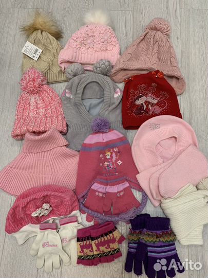 Комплект шапка, шарф, перчатки для девочки