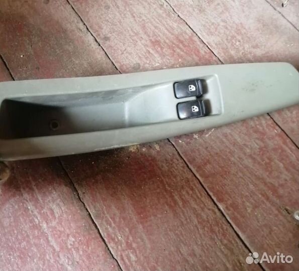 Блок управления стеклоподъёмника