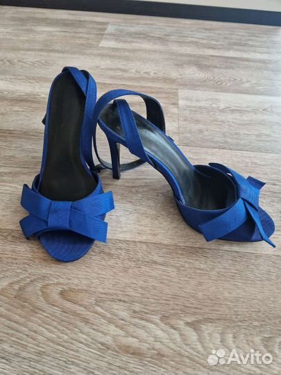 Сабо и босоножки CorsoComo