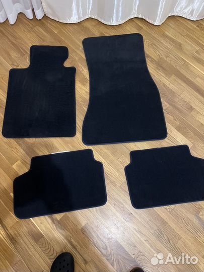 Автомобильные коврикивелюровые BMW g30