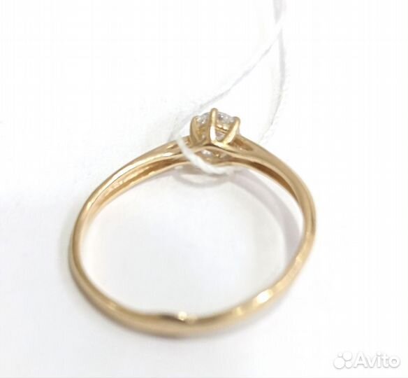 Золотое кольцо с фианитом 17,5 размер