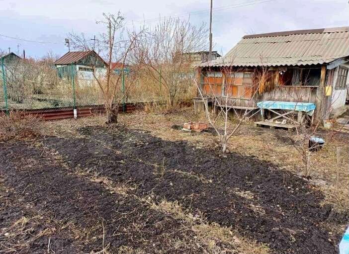 Дача 20 м² на участке 6 сот.