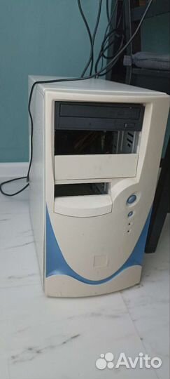 Компьютер в сборе