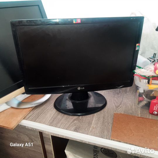 Монитор lg 2шт