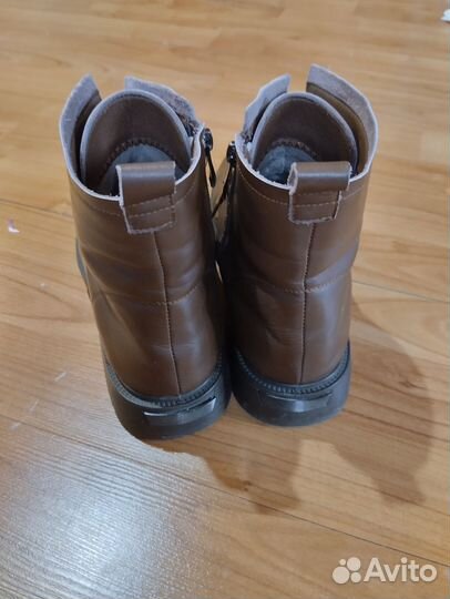 Ботинки женские