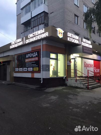 Панель фонаря правая Kia Rio 4 17