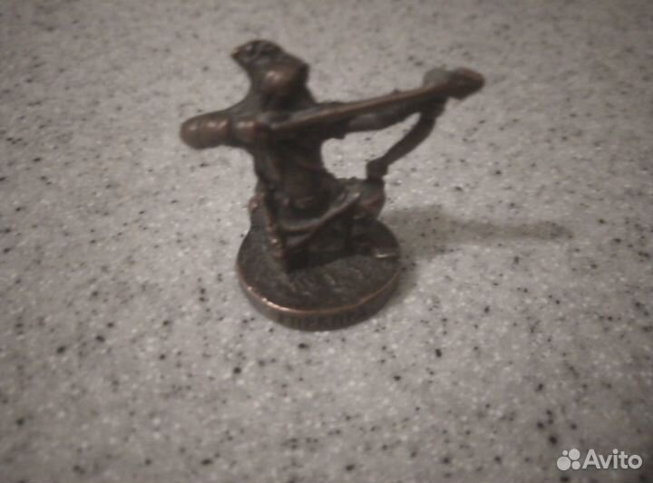 Коллекционные фигурки