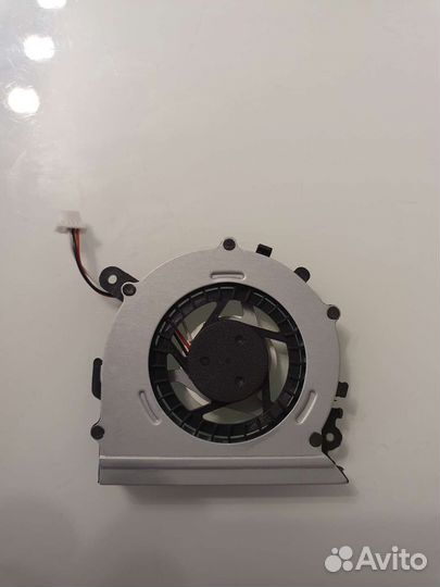 Вентилятор (кулер) для samsung np530u3c (новый)