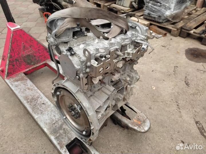 Двигатель бензин w204 C-class 274.910